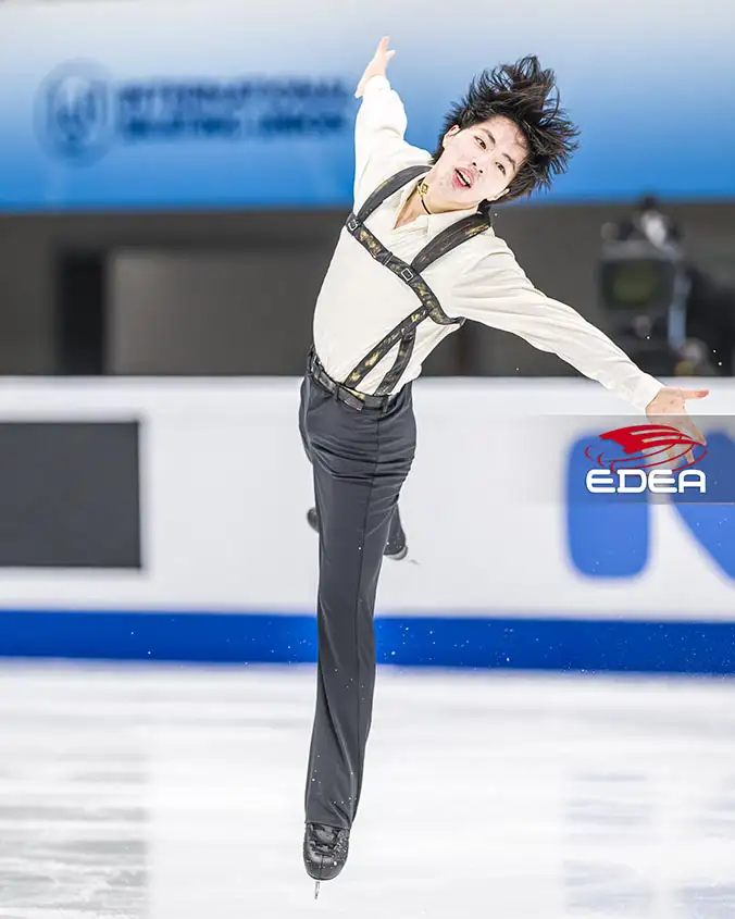 Ice Gallery Skates U.S.